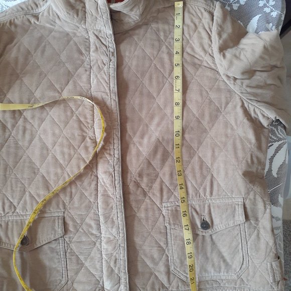 Eddie Bauer Tan Quilted Jacket with Orange Lining - Picture 13 of 14
